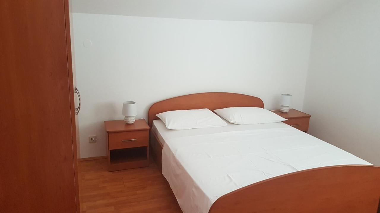 Apartments Jabuka Tribalj 外观 照片
